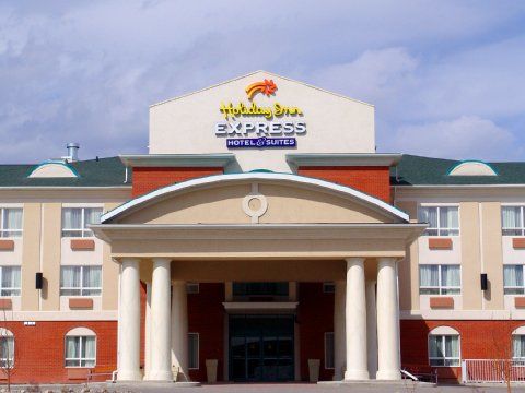 Express & Suites-hinton By Ihg Hotel Hinton